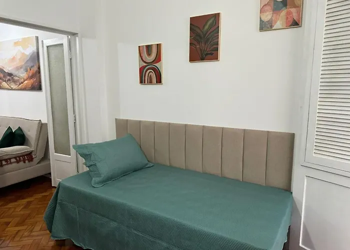 Apartamento A 8 Minutos Da Praia No Posto 2 C M 13 Ap503